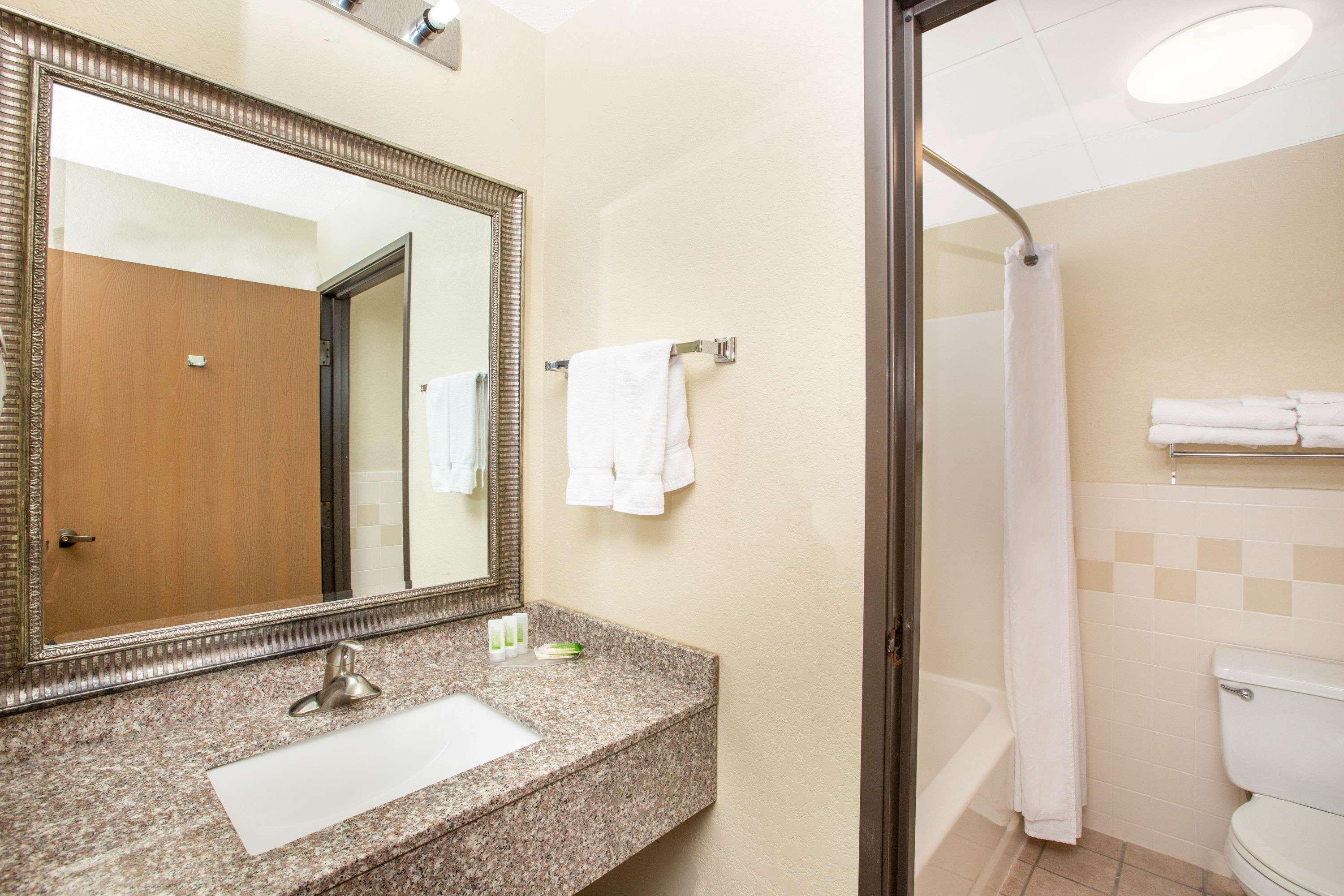 Americinn By Wyndham Lincoln North Buitenkant foto